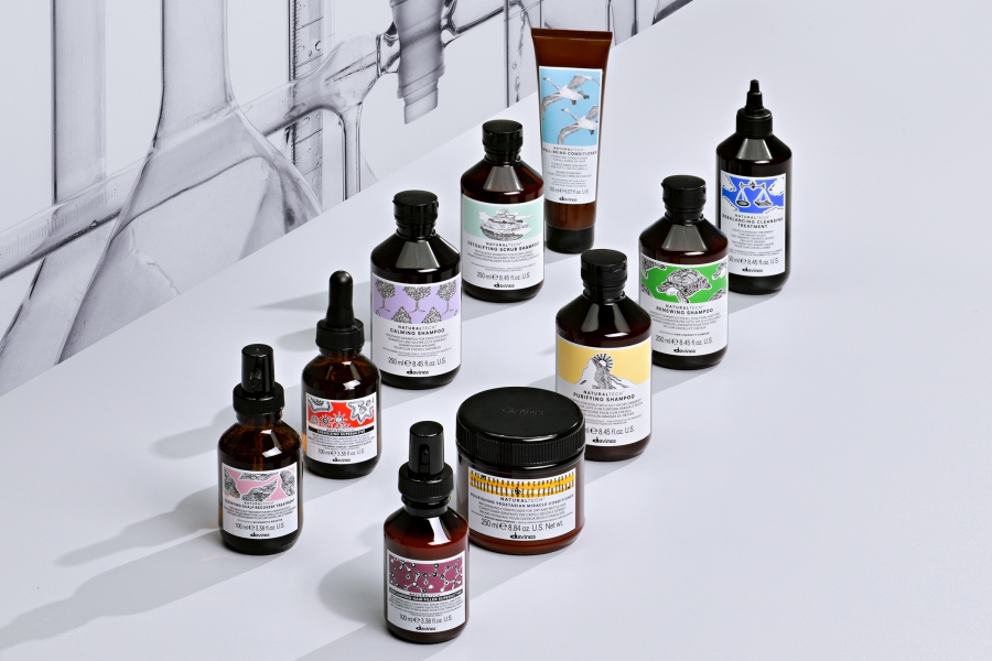 DAVINES